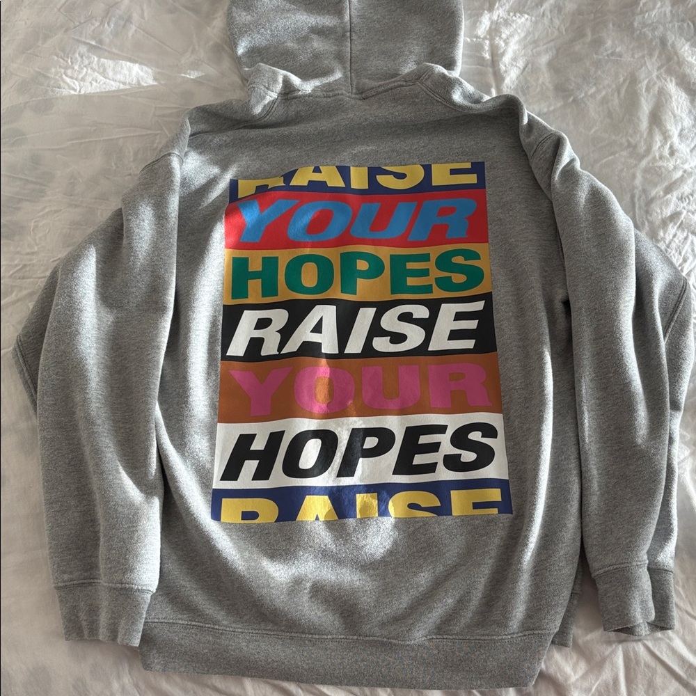 Uniqlo Light Gray Hoodie